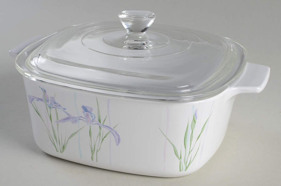 Shadow Iris (Corelle) 1.5 Quart Square Casserole with Lid by Corning Corelle-1