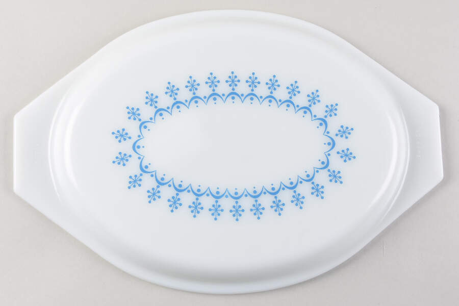Snowflake Blue (Corelle) Lid for 1.5 Qt Oval Covered Divided Casserole by Corning Corelle-1