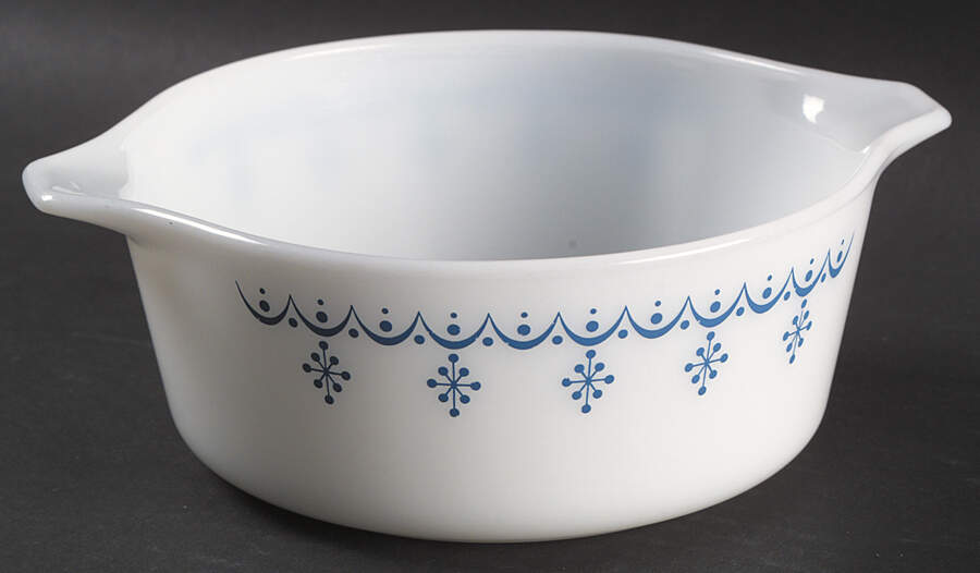 Snowflake Blue (Corelle) 1.50 Pt Round Casserole No Lid by Corning Corelle-1