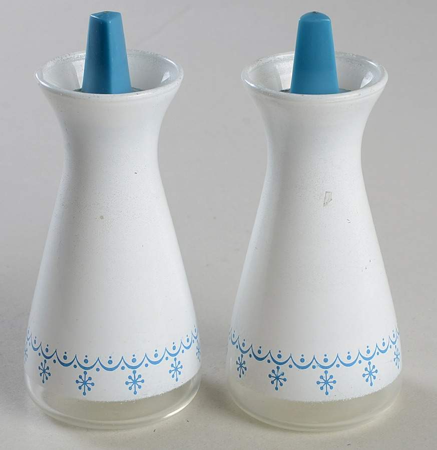 Snowflake Blue (Corelle) Glassware Salt & Pepper Shakers W/Plastic Lids by Corning Corelle-1