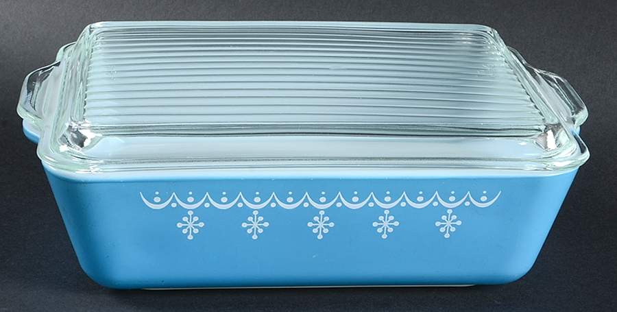 Snowflake Blue (Corelle) Large Refrigerator Jar & Lid by Corning Corelle-1