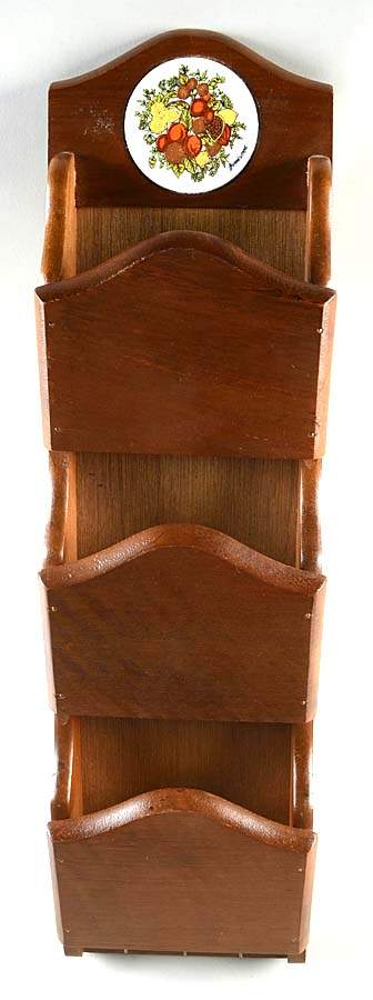 Spice of Life (Centura) Wood Letter and Key Rack by Corning Corelle-1