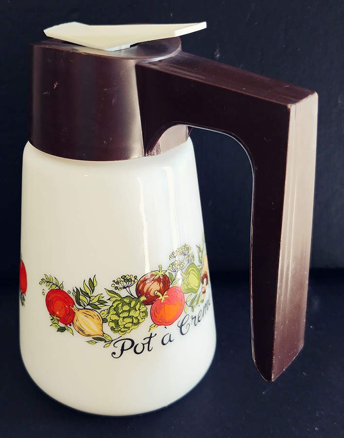 Spice of Life (Centura) Large Syrup W/Lid by Corning Corelle-1