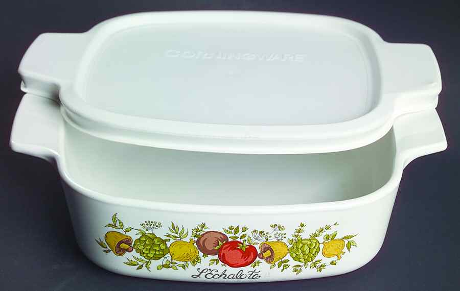 Spice of Life (Centura) 1 Quart Square Casserole with Lid by Corning Corelle-1
