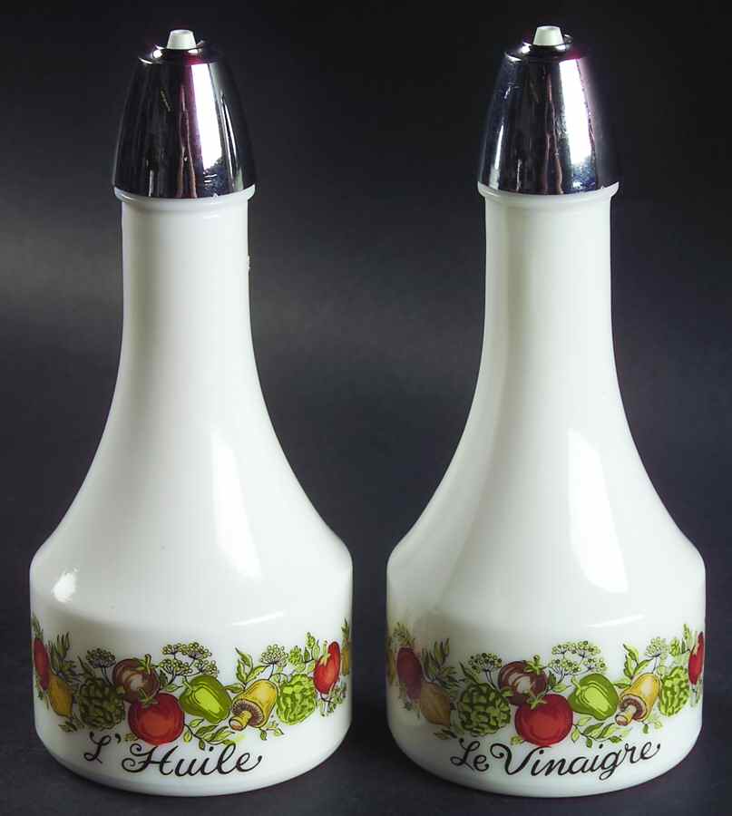 Spice of Life (Centura) Oil and Vinegar Shakers with Plastic Lids by Corning Corelle-1