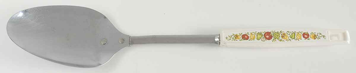 Spice of Life (Centura) Metal Utensil Spoon with Plastic Handle by Corning Corelle-1