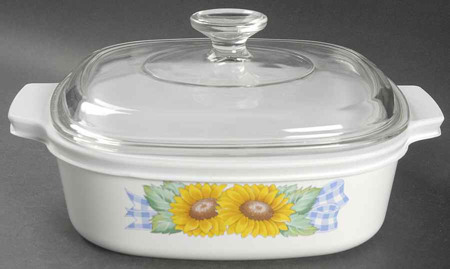 Sunsations (Corelle) 2 Quart Square Casserole with Lid by Corning Corelle-1