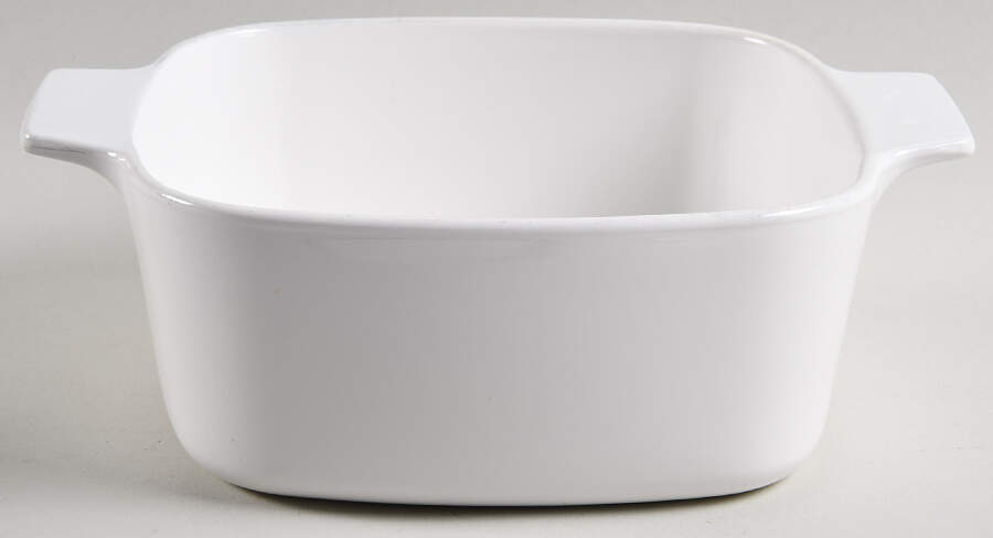 White Coupe 1.5 Quart Square Casserole No Lid by Corning Corelle-1