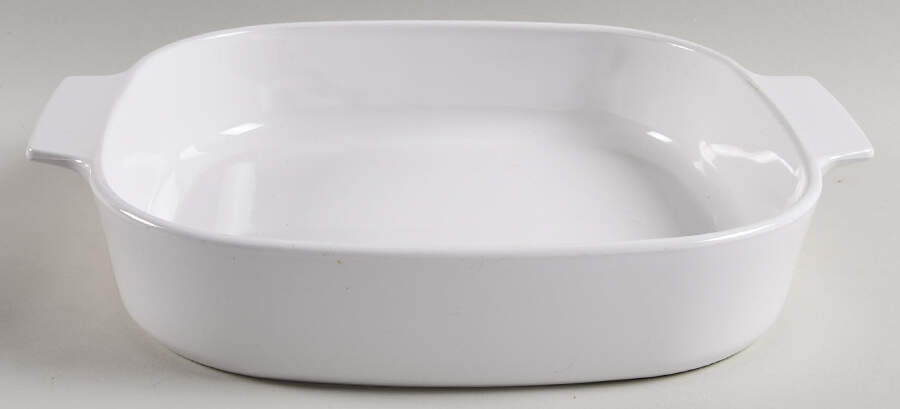 White Coupe 2.5 Quart Square Casserole No Lid by Corning Corelle-1