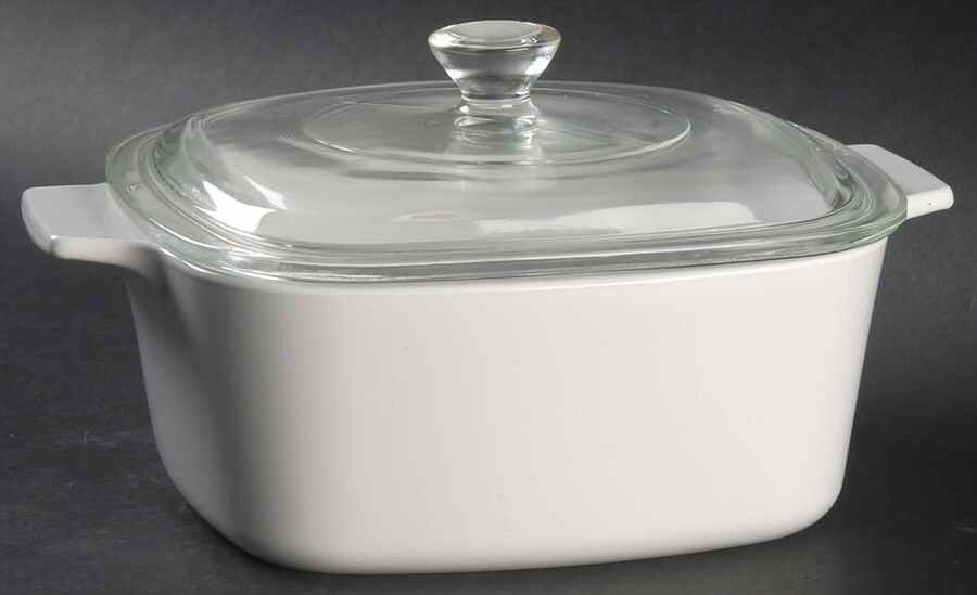 White Coupe 1.5 Quart Square Casserole with Lid by Corning Corelle-1