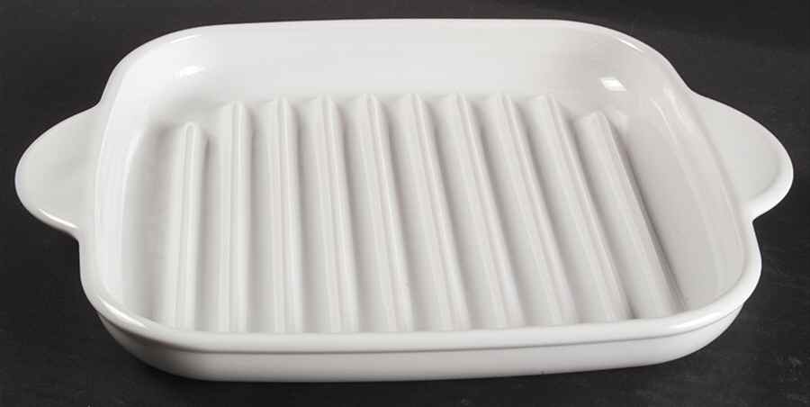 White Coupe Microwave Rack by Corning Corelle-1