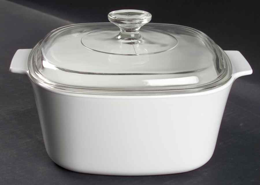 White Coupe 3 Quart Square Casserole with Lid by Corning Corelle-1