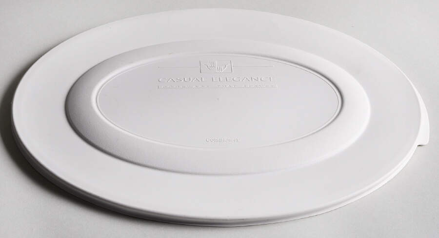 White Flora Plastic Lid for 2.25 Qt Oval Covered Casserole by Corning Corelle-1