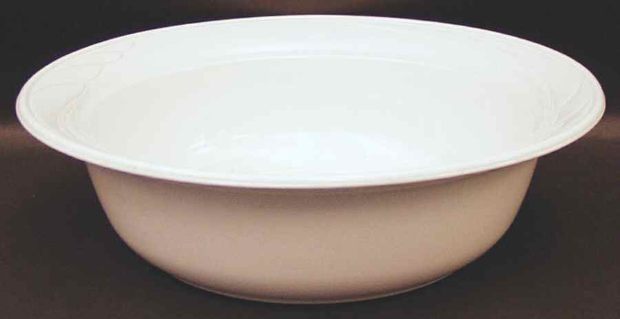 White Flora 2.25 Qt Round Casserole No Lid by Corning Corelle-1