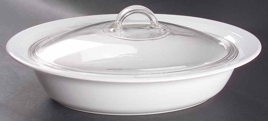 White Flora 2.25 Quart Oval Covered Casserole by Corning Corelle-1