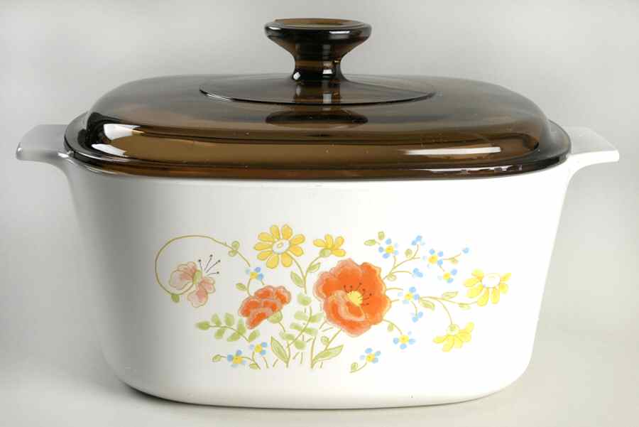 Wildflower (Corelle) 3 Quart Square Casserole with Lid by Corning Corelle-1