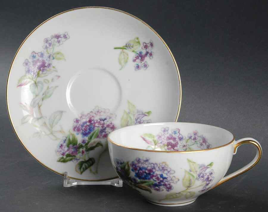 Debut Flat Cup & Saucer Set by Contour-1