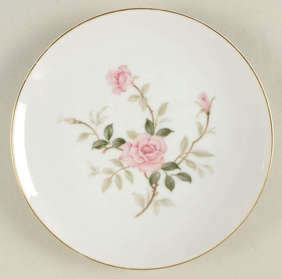 Picardy Salad Plate by Contour-1