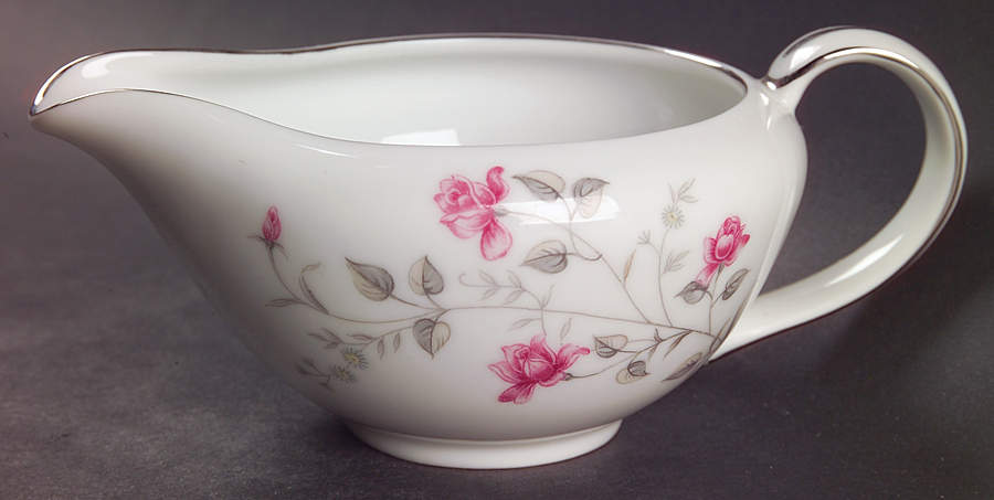 Windswept Creamer by Contour-1