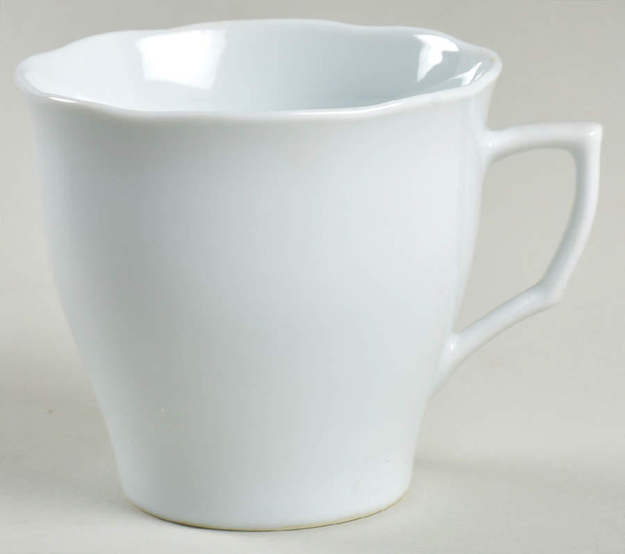 Camelia (All White) Flat Cup by Couture-1