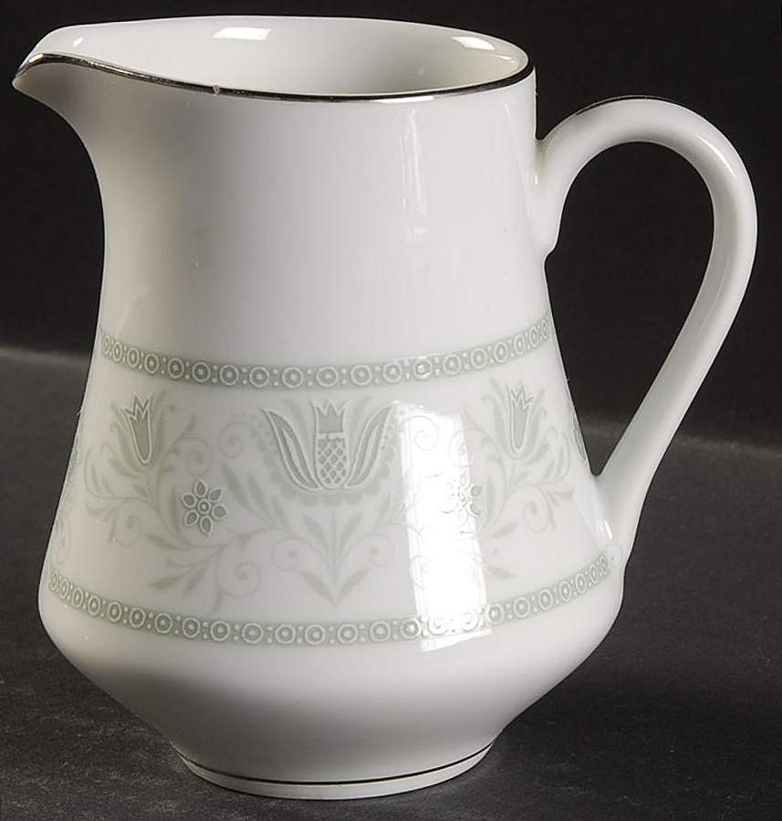 Compton Creamer by Couture-1