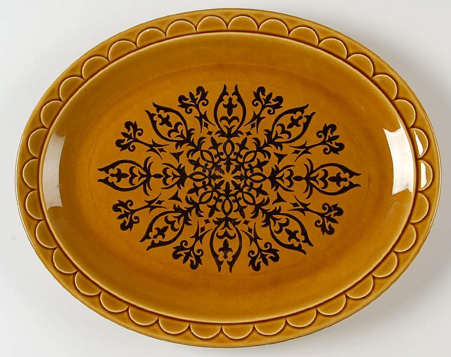 Castilian 13" Oval Serving Platter by Coventry - USA-1