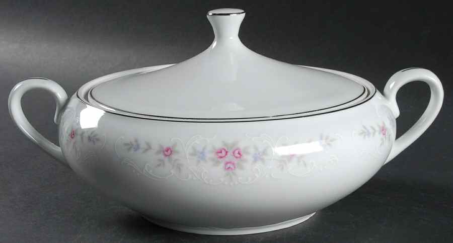 Floral Lace Round Covered Vegetable by Coventry-Japan-1