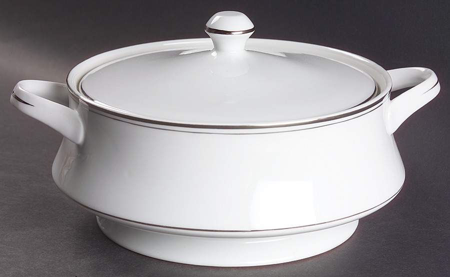 Simplicity Round Covered Vegetable by Coventry-Japan-1