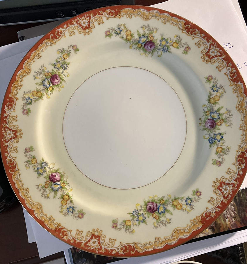 COW2 Dinner Plate by Crown China (Japan)-1
