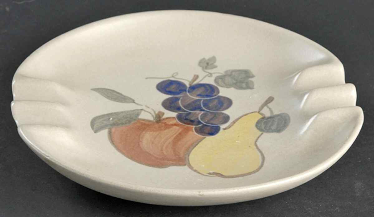 Country Harvest 7" Ashtray by Chatham Potters -1