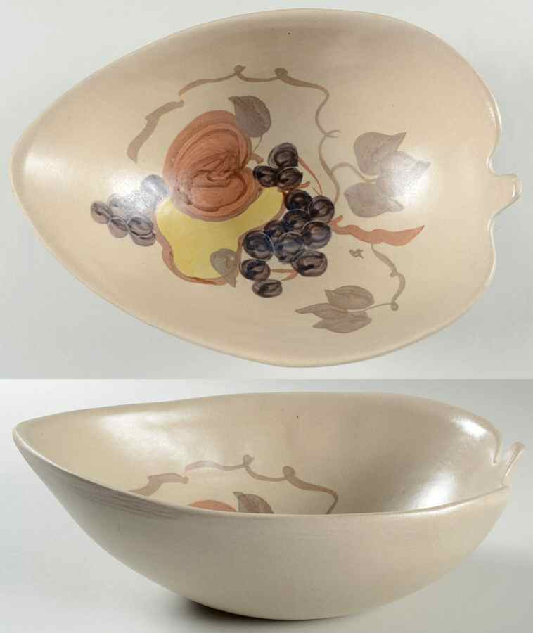 Country Harvest 10" Leaf Bowl by Chatham Potters -1