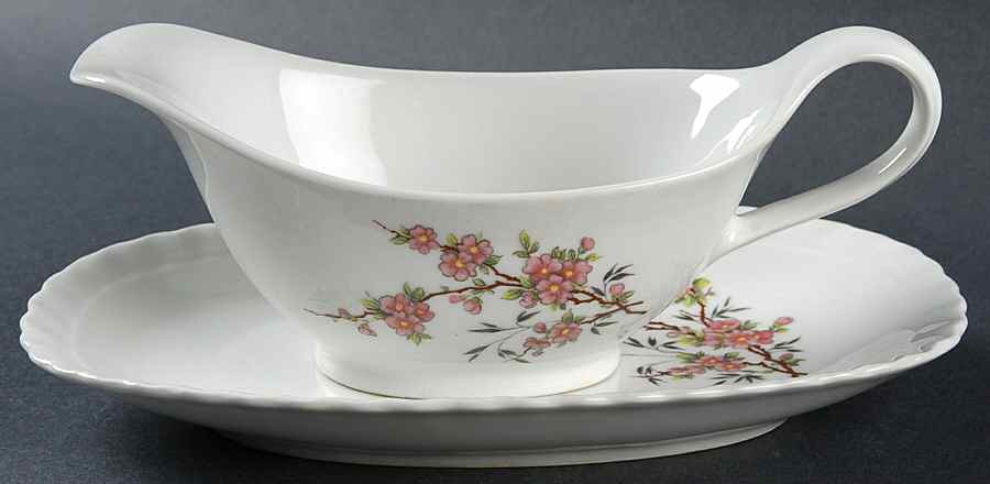 CPO2 Gravy Boat & Underplate by Crown Porcelain-1