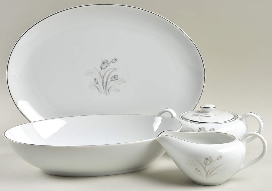 Royal Elegance 5 Piece Hostess Set by Creative-1