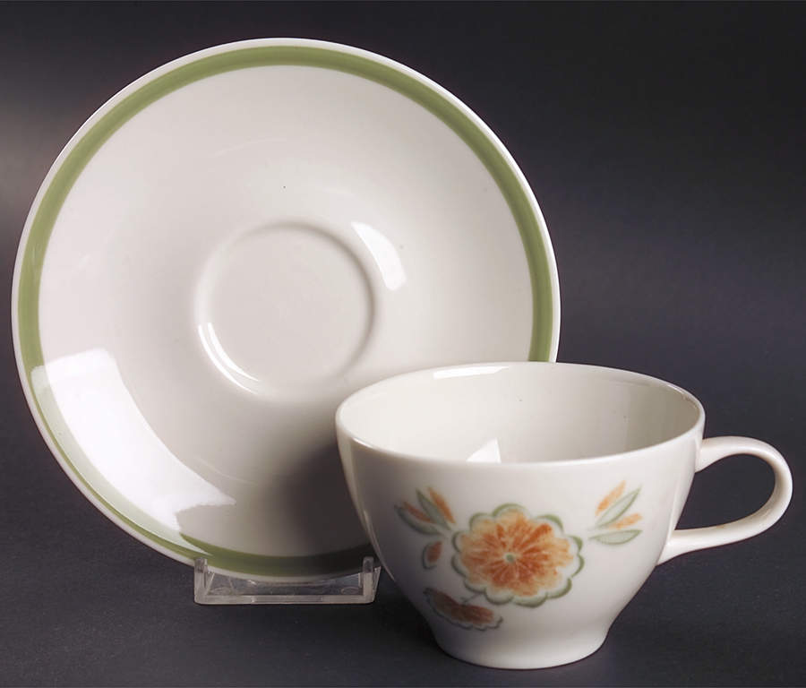 Jardin Flat Cup & Saucer Set by Caribe-1