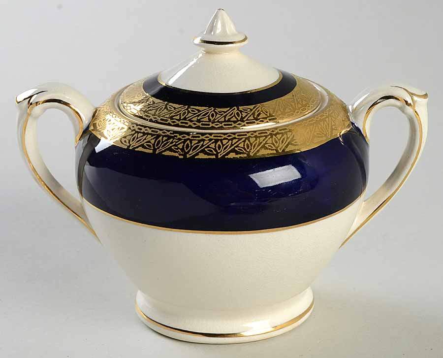 4934 Sugar Bowl & Lid by Crown Ducal-1