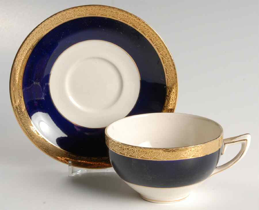 4934 Footed Cup & Saucer Set by Crown Ducal-1
