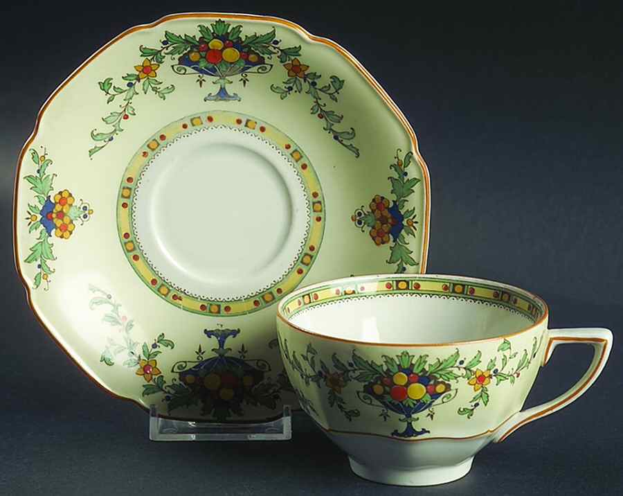 A1476 (Round, Scalloped) Footed Cup & Saucer Set by Crown Ducal-1