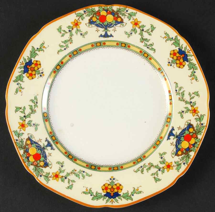 A1476 (Round, Scalloped) Bread & Butter Plate by Crown Ducal-1