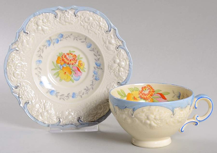 A2913 Footed Cup & Saucer Set by Crown Ducal-1