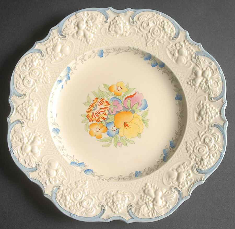 A2913 Luncheon Plate by Crown Ducal-1