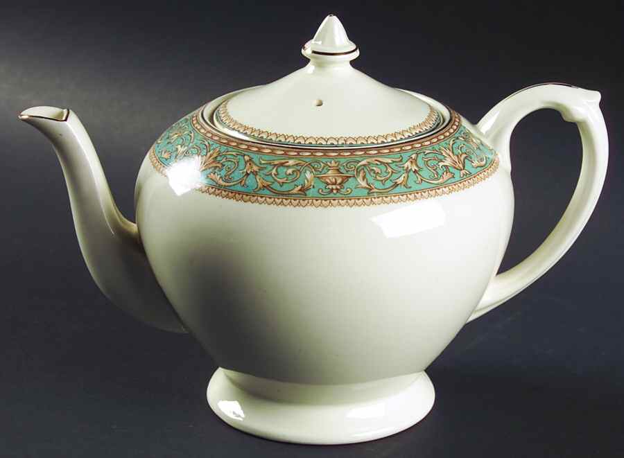 Atlanta Teapot & Lid by Crown Ducal-1