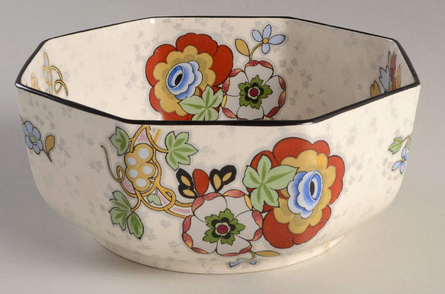 Beaumont 7" Octagonal Vegetable Bowl by Crown Ducal-1