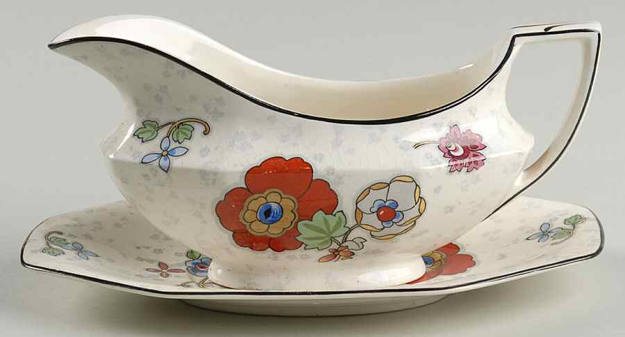 Beaumont Gravy Boat & Underplate by Crown Ducal-1