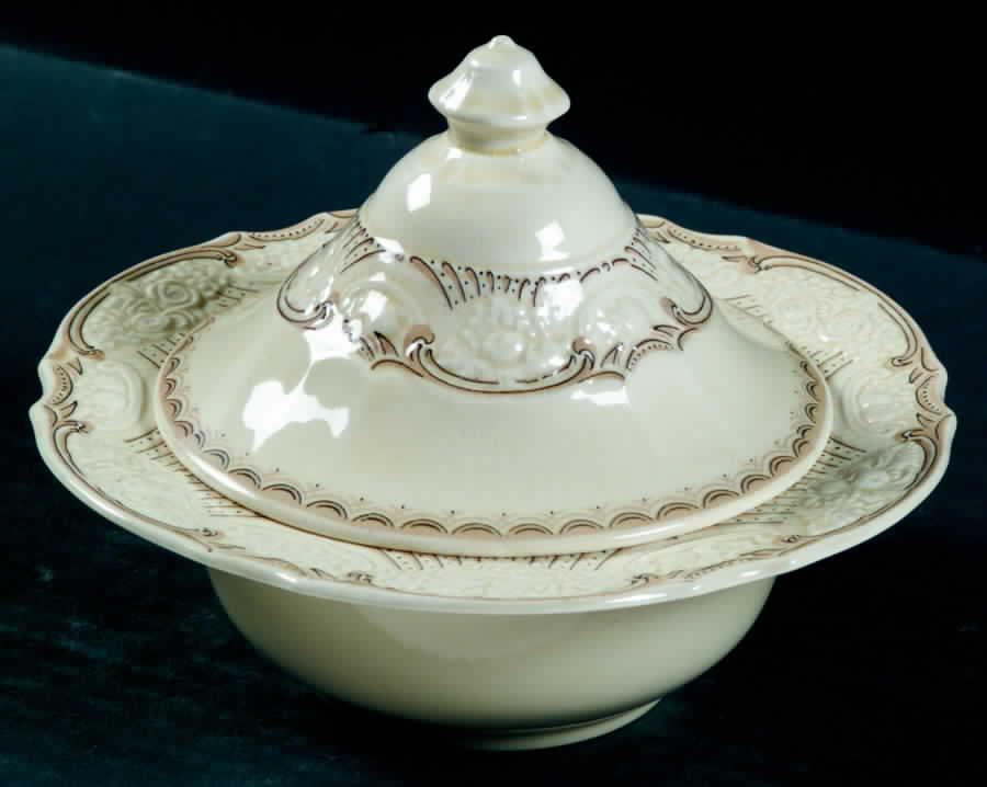 Berkley Sugar Bowl & Lid by Crown Ducal-1