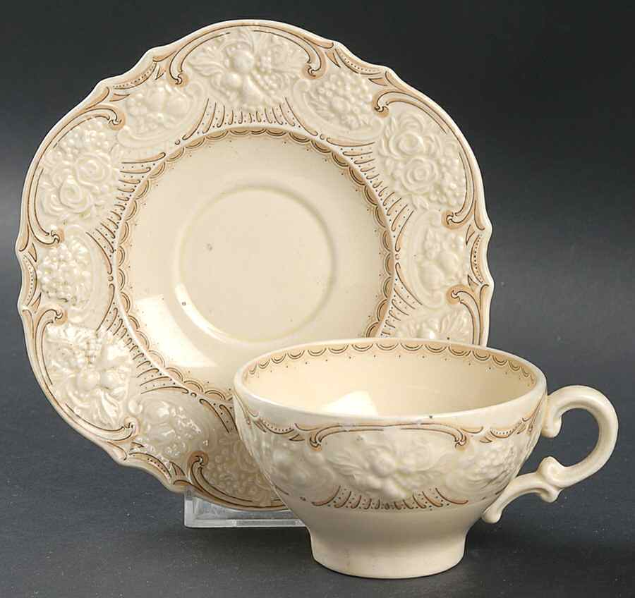 Berkley Flat Cup & Saucer Set by Crown Ducal-1