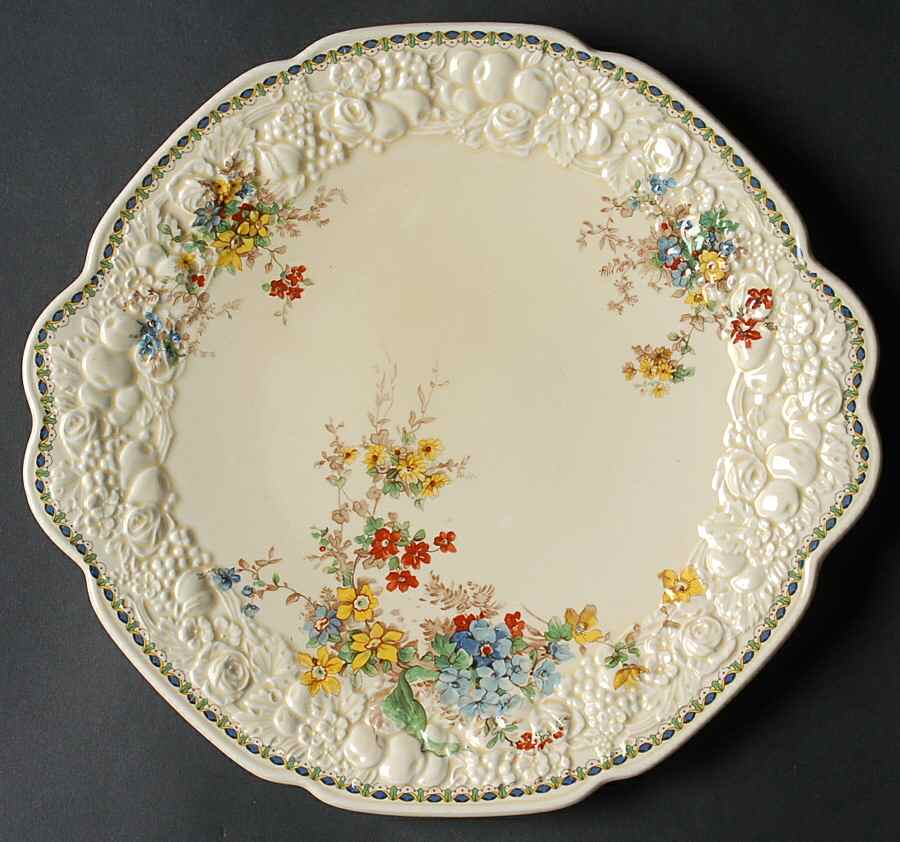 Berkshire Handled Cake Plate by Crown Ducal-1