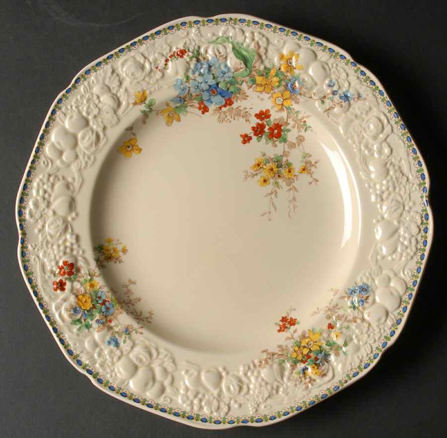 Berkshire Dinner Plate by Crown Ducal-1