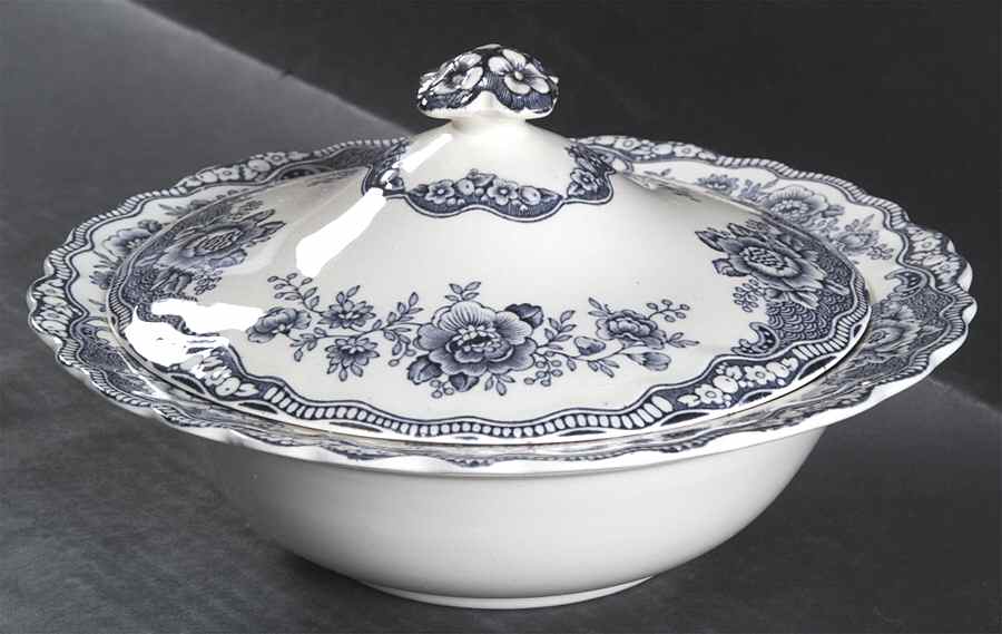 Bristol Dove Grey Round Covered Vegetable by Crown Ducal-1