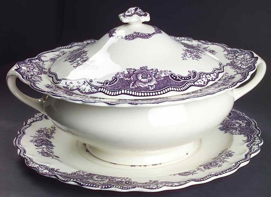 Bristol Mulberry Tureen & Lid w/Underplate by Crown Ducal-1