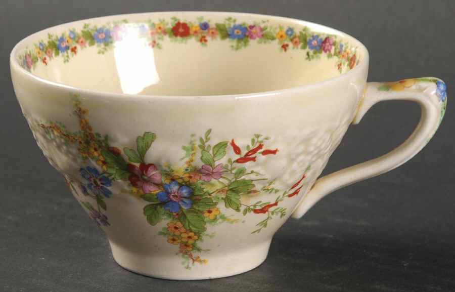 Chatham Flat Cup by Crown Ducal-1